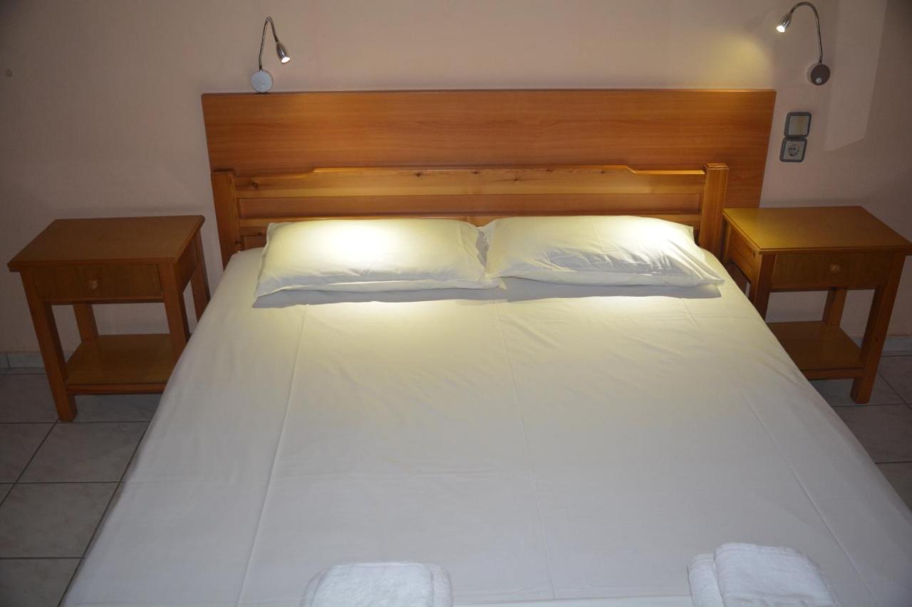 Amaril Apartment Платанес Екстериор снимка