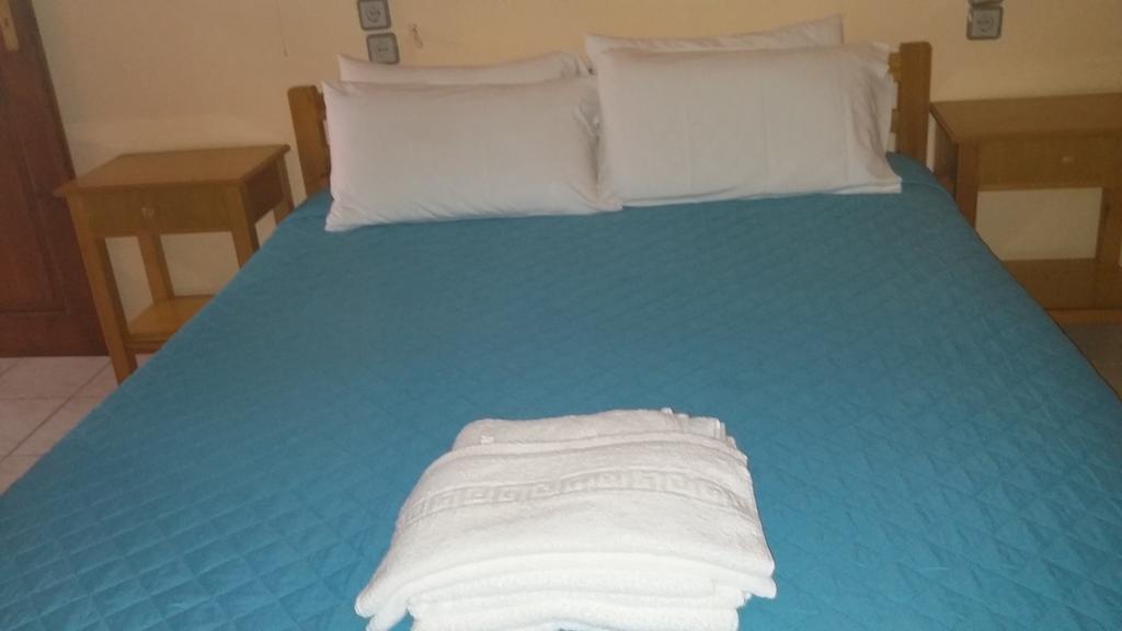 Amaril Apartment Платанес Екстериор снимка