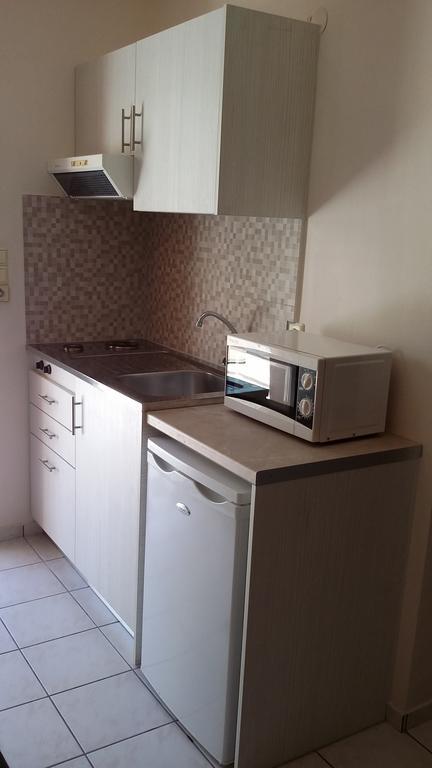 Amaril Apartment Платанес Екстериор снимка