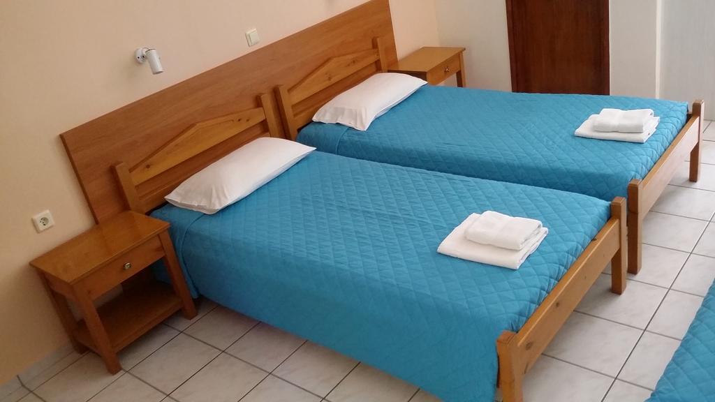 Amaril Apartment Платанес Екстериор снимка