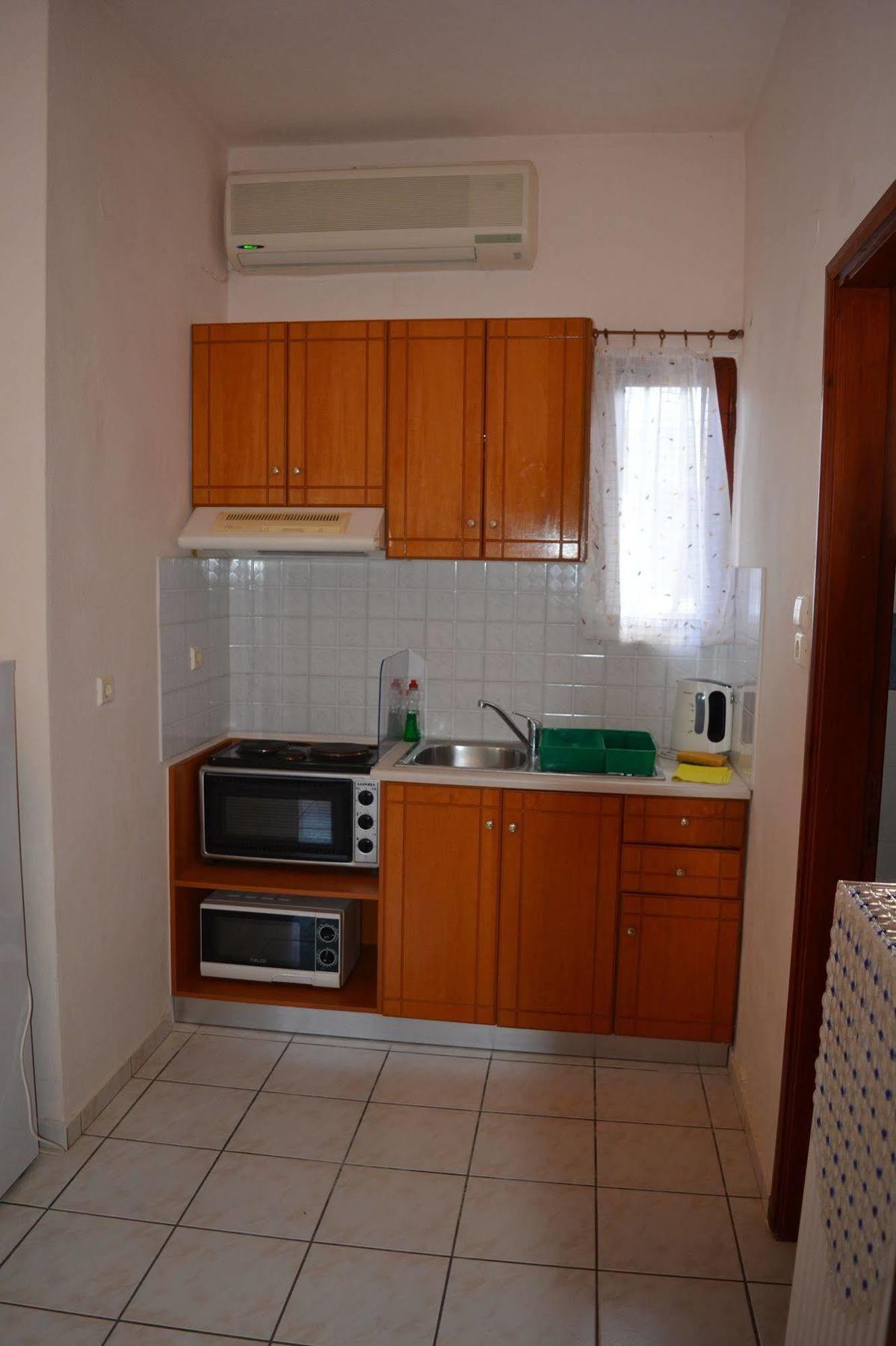 Amaril Apartment Платанес Екстериор снимка